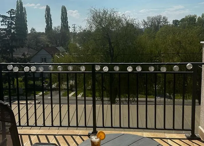 Belle Apartment *